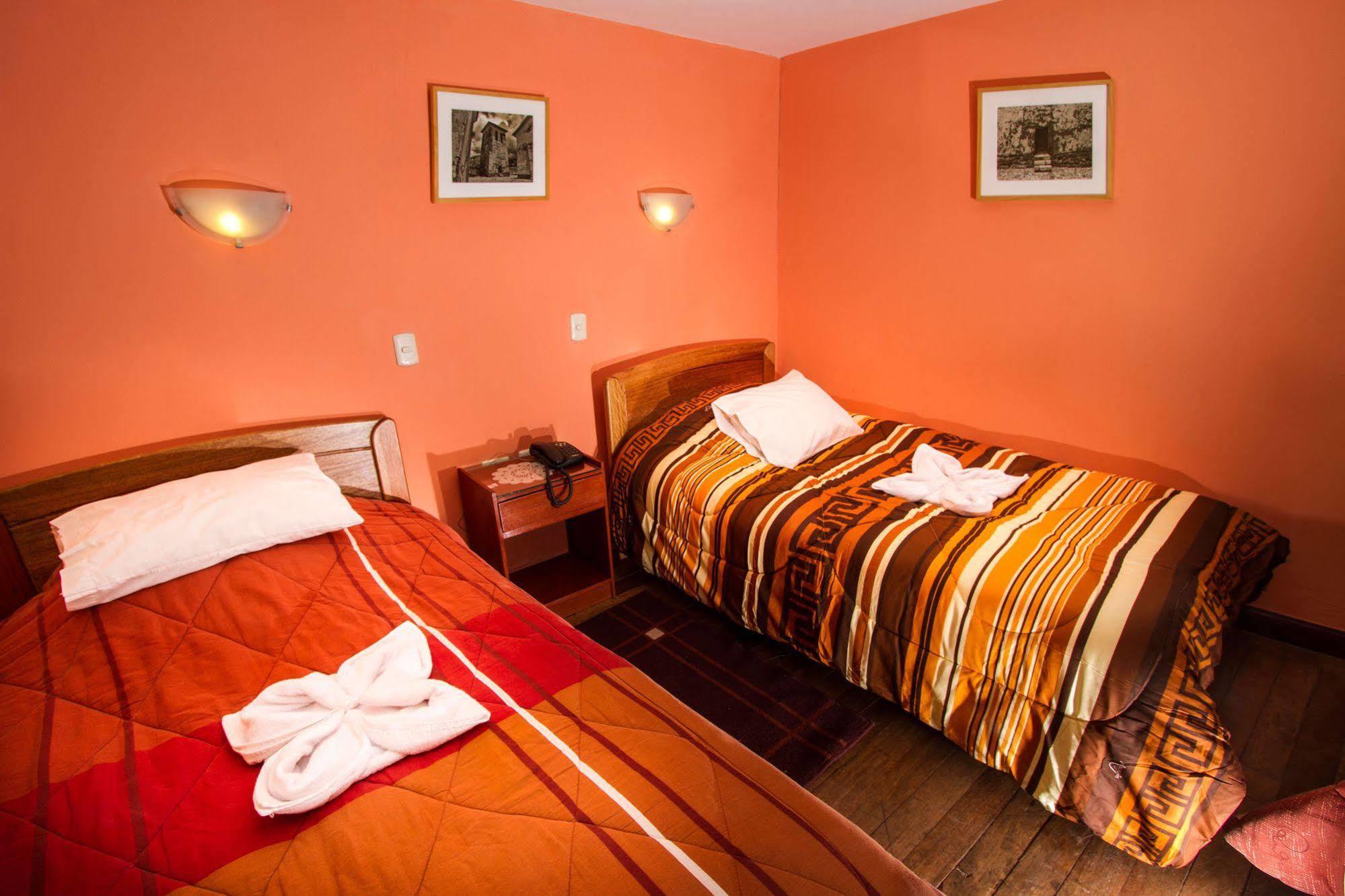 Hostal Suecia I Cusco Luaran gambar